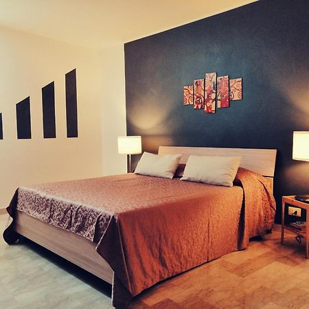 Liz House Leilighet Caltagirone Eksteriør bilde