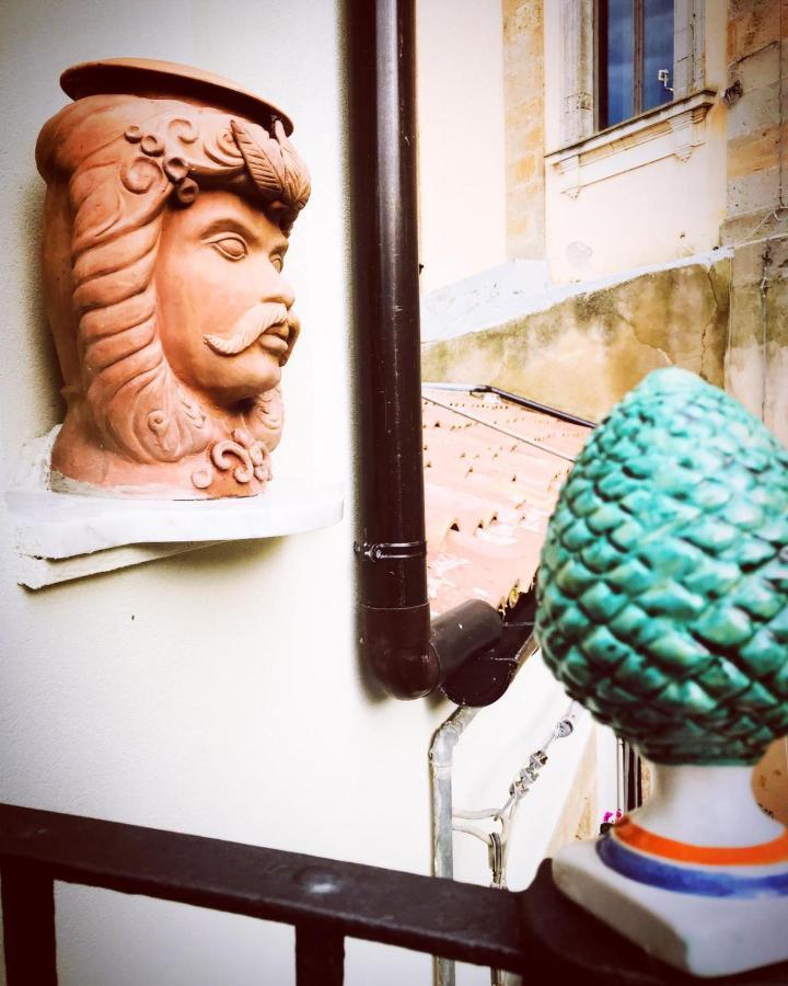 Liz House Leilighet Caltagirone Eksteriør bilde